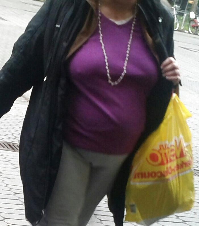 9P GYPSY MOM  WITH FAT HANGERS WITHOUT BRA
