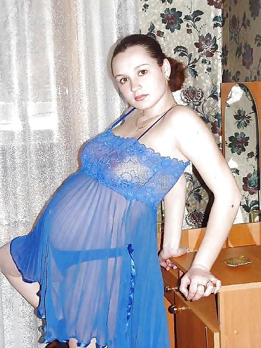 16P Pregnant Girl Vol. 2