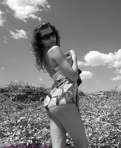 25P Pretty Amateur Brunette 13