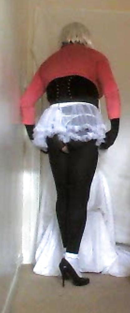 17P Sissy sitting on hard cock