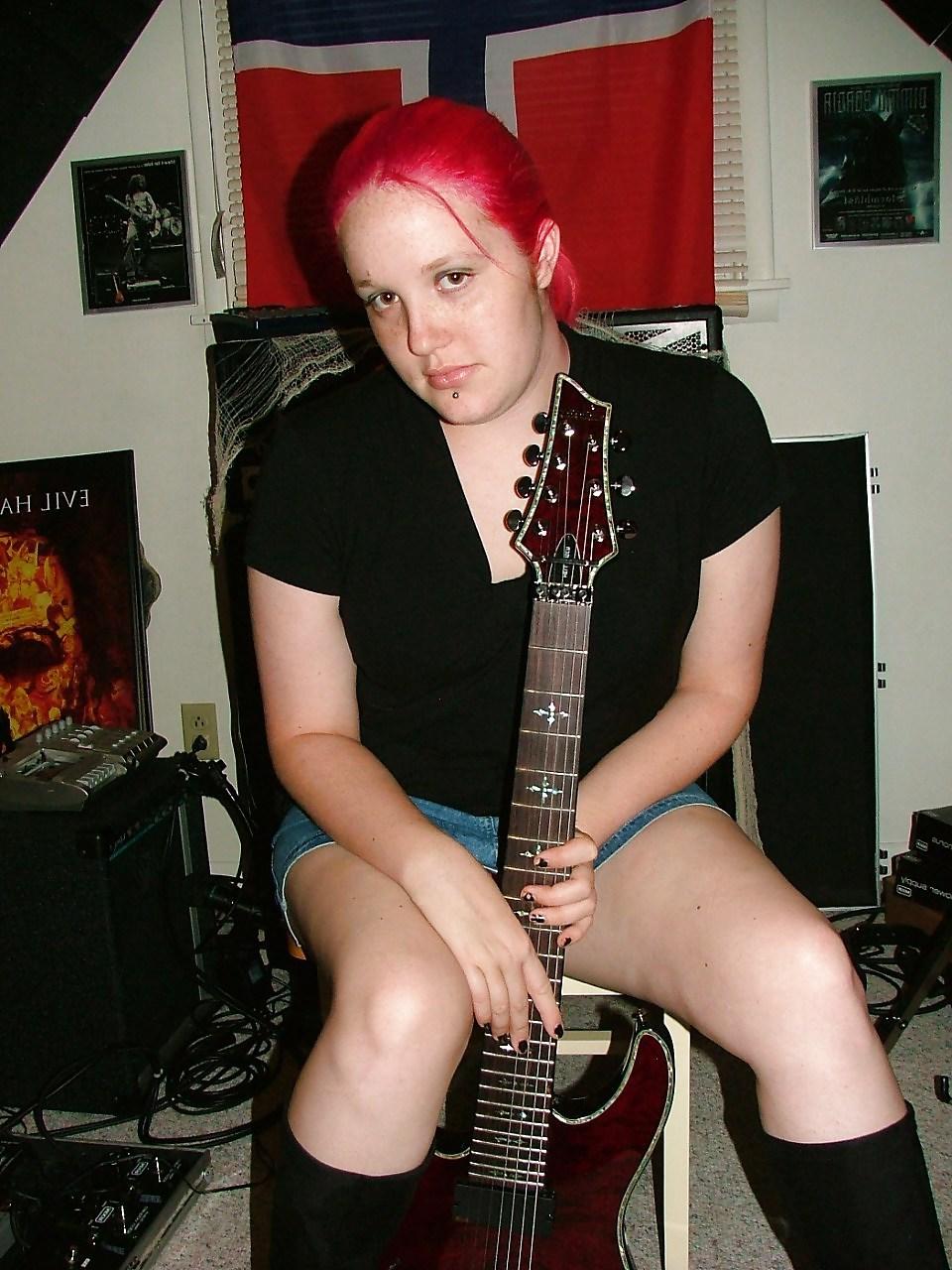 25P Sexy Ex-Wife with My Guitar (Showing Her Big Pussy Lips)