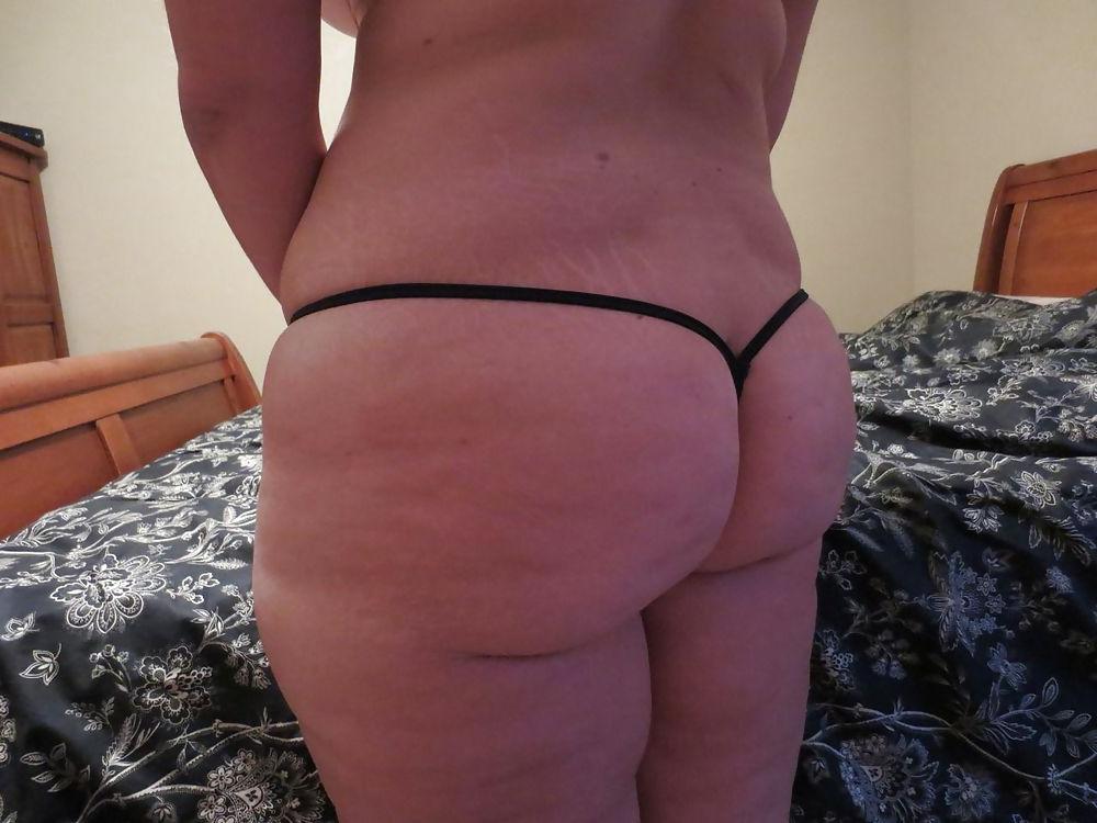 11P Thick Ass Wife 