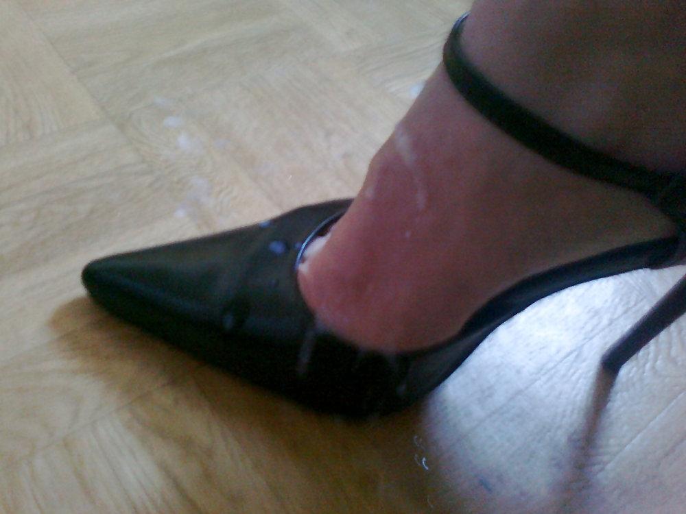 13P Cum on my shoes