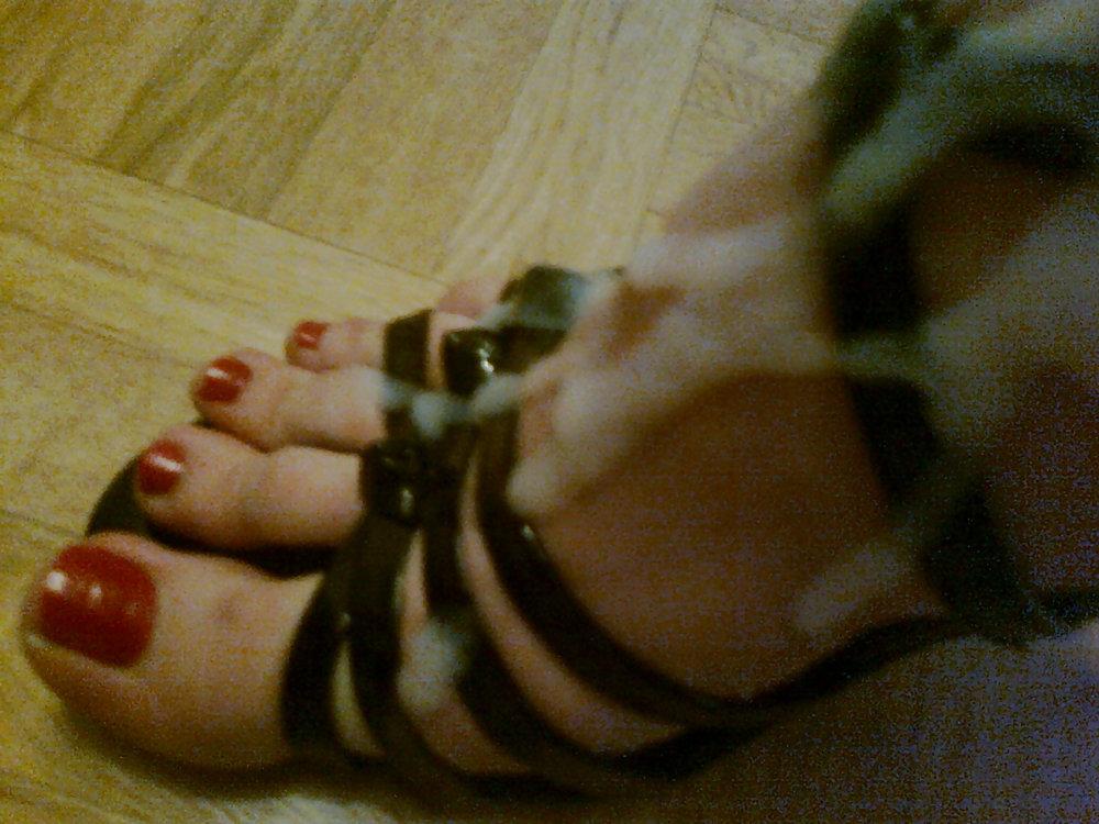 13P Cum on my shoes