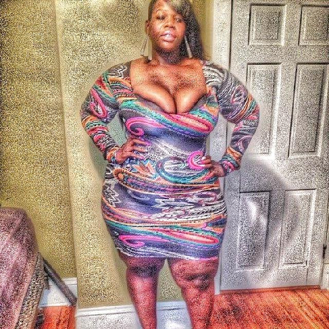 24P My Thick Chicks 4