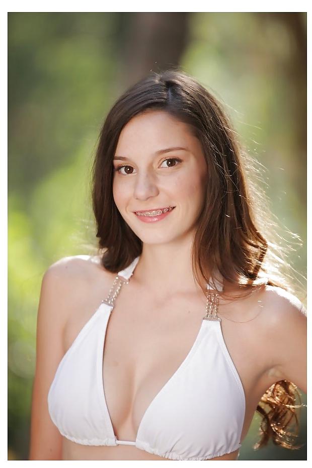 19P Sexy girls with braces