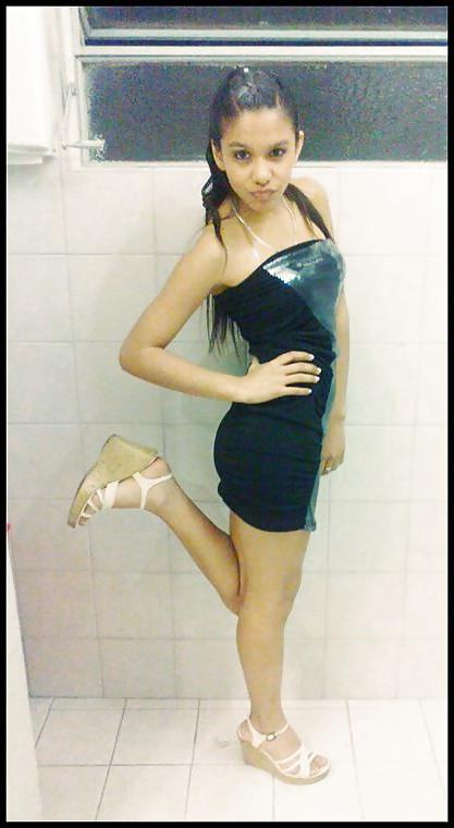 25P Face book latinas