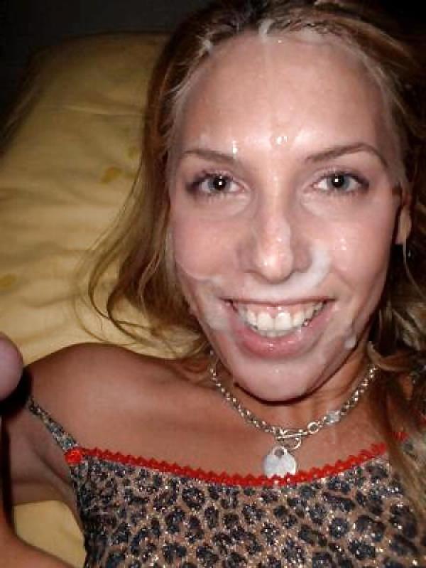 25P Smiling group facials 17