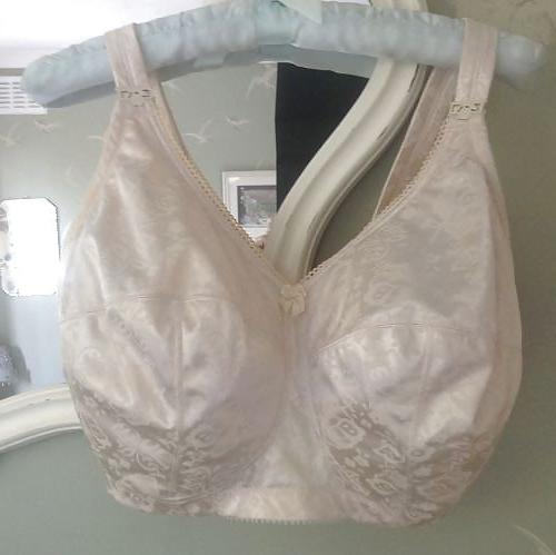 25P Bra shot