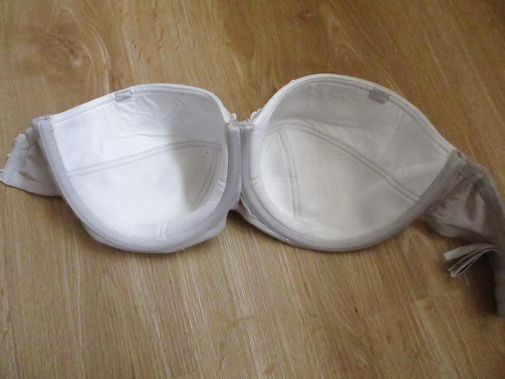 25P Bra shot
