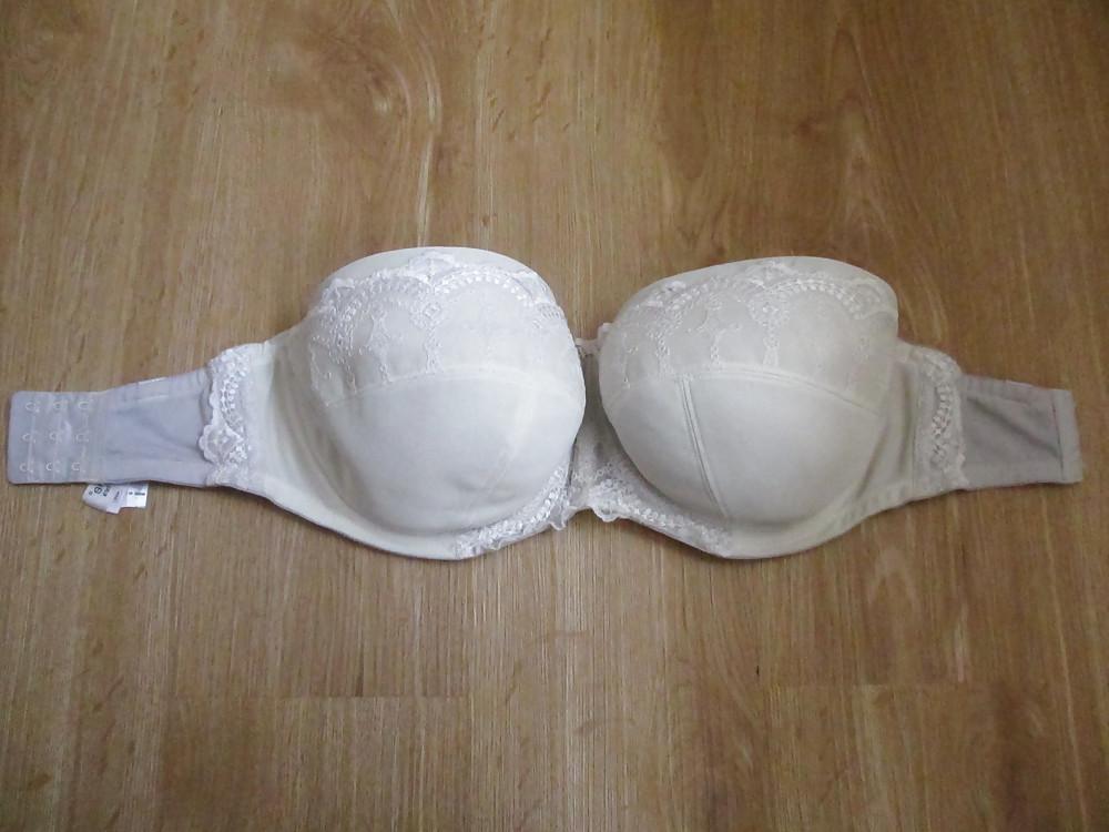 25P Bra shot