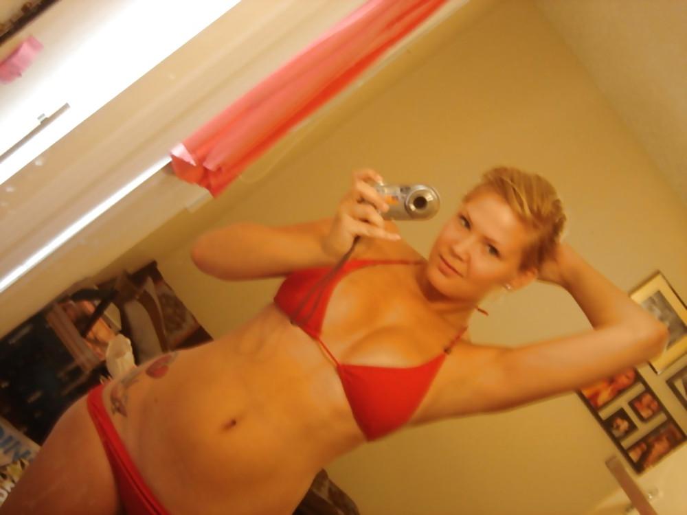25P Pretty Amateur Blonde 16