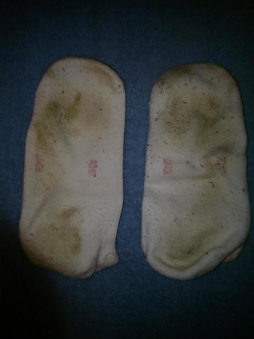 5P Cum on Cousin dirty socks!