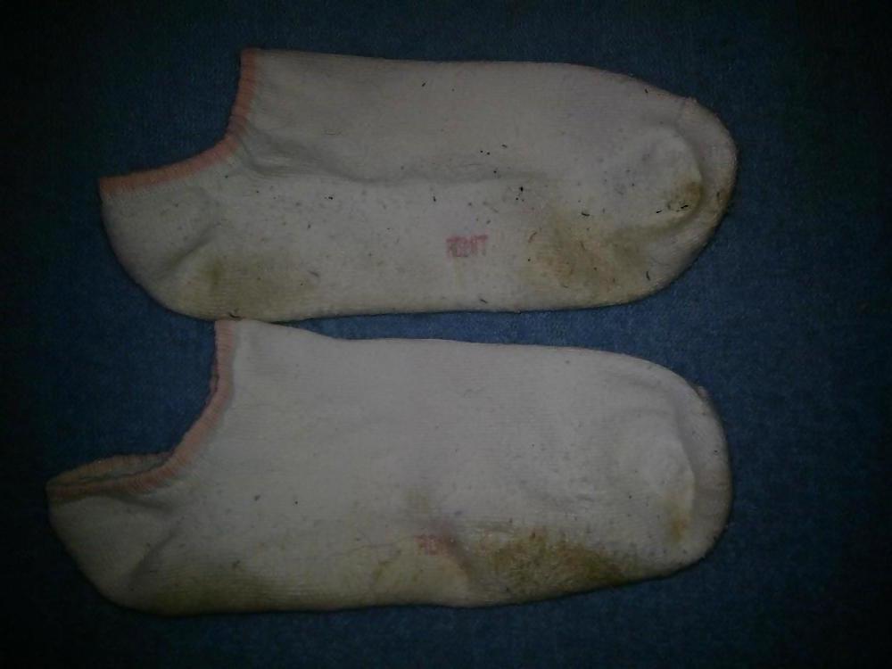 5P Cum on Cousin dirty socks!