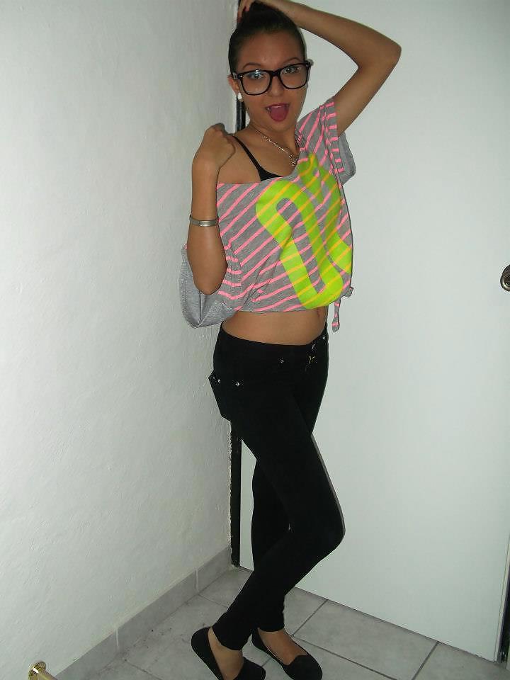 11P Arely Garcia mexicana puta for cum 3