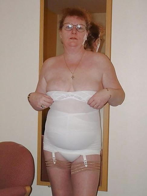 8P Granny girdle