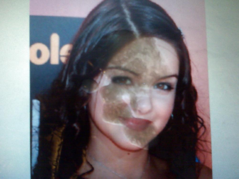 17P Cum on celebs