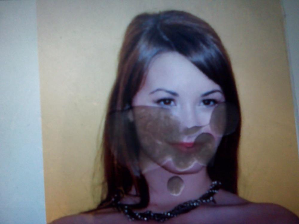 17P Cum on celebs