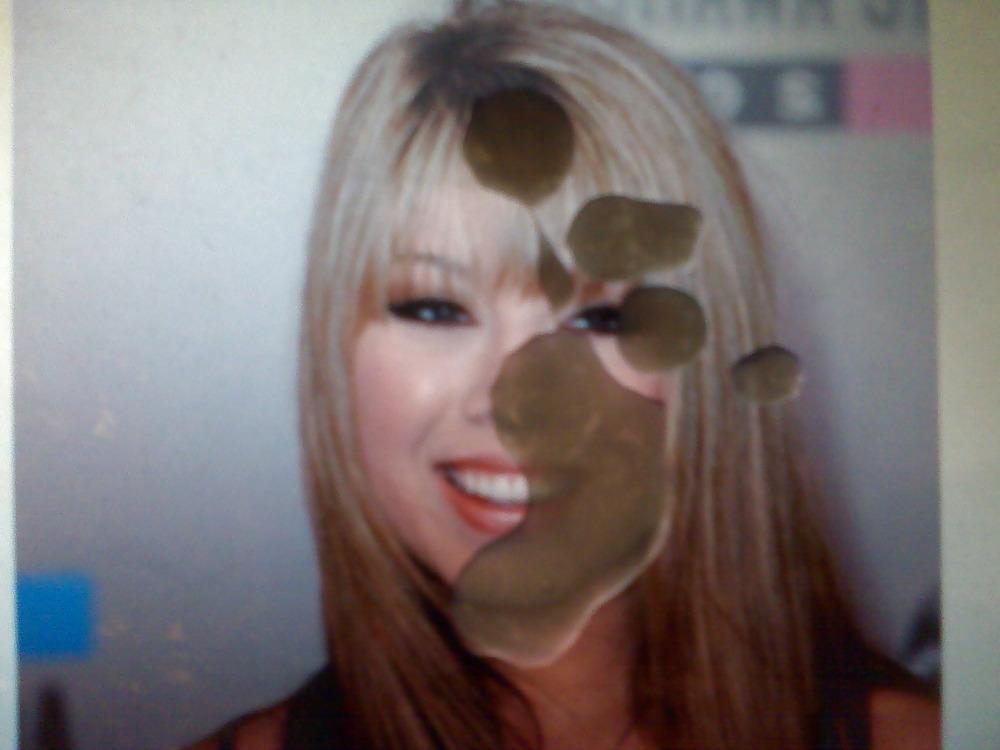 17P Cum on celebs