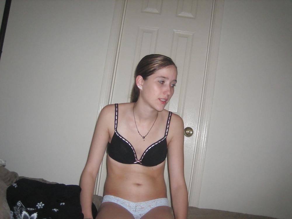 25P Amateur Teen's 46
