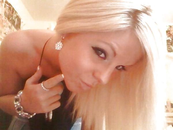 9P Cindy's Dumb Slut Face Needs to be Fucked.  Hard.
