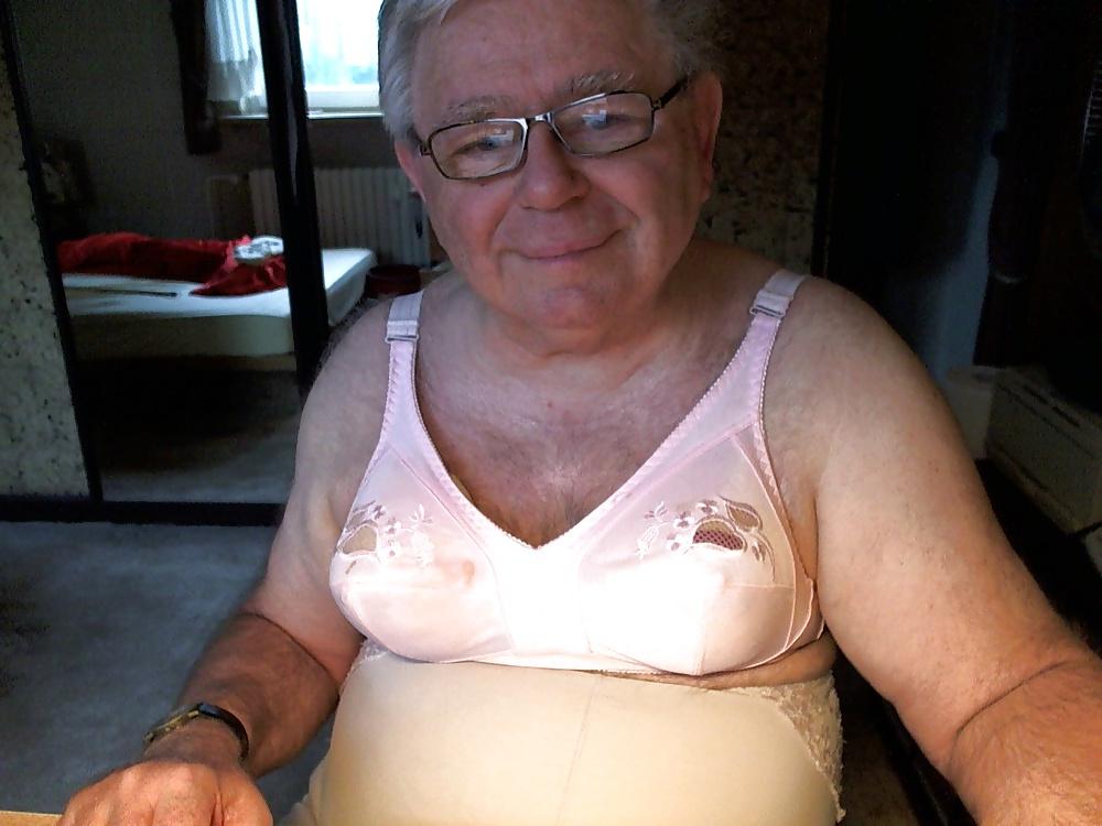 12P Pink Bra