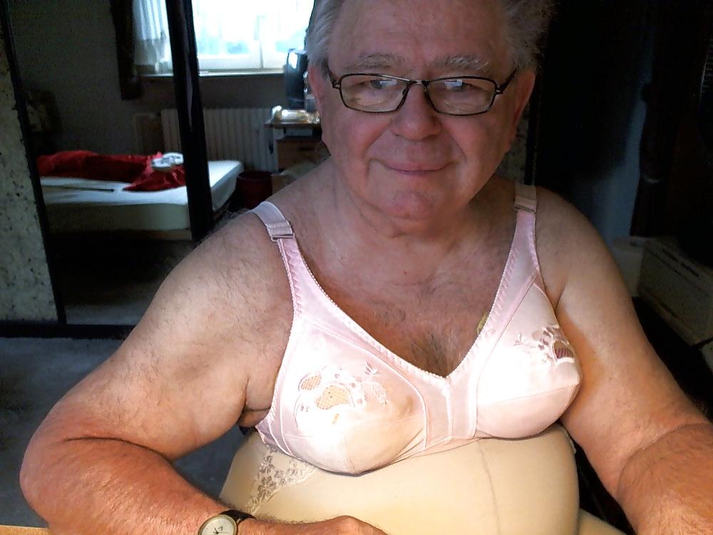 12P Pink Bra