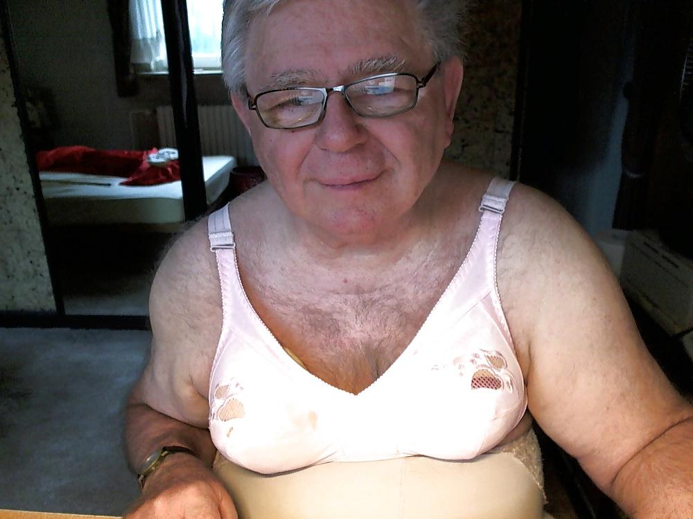 12P Pink Bra