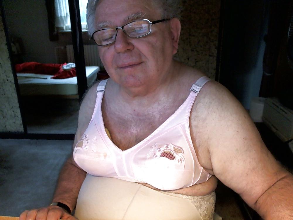 12P Pink Bra