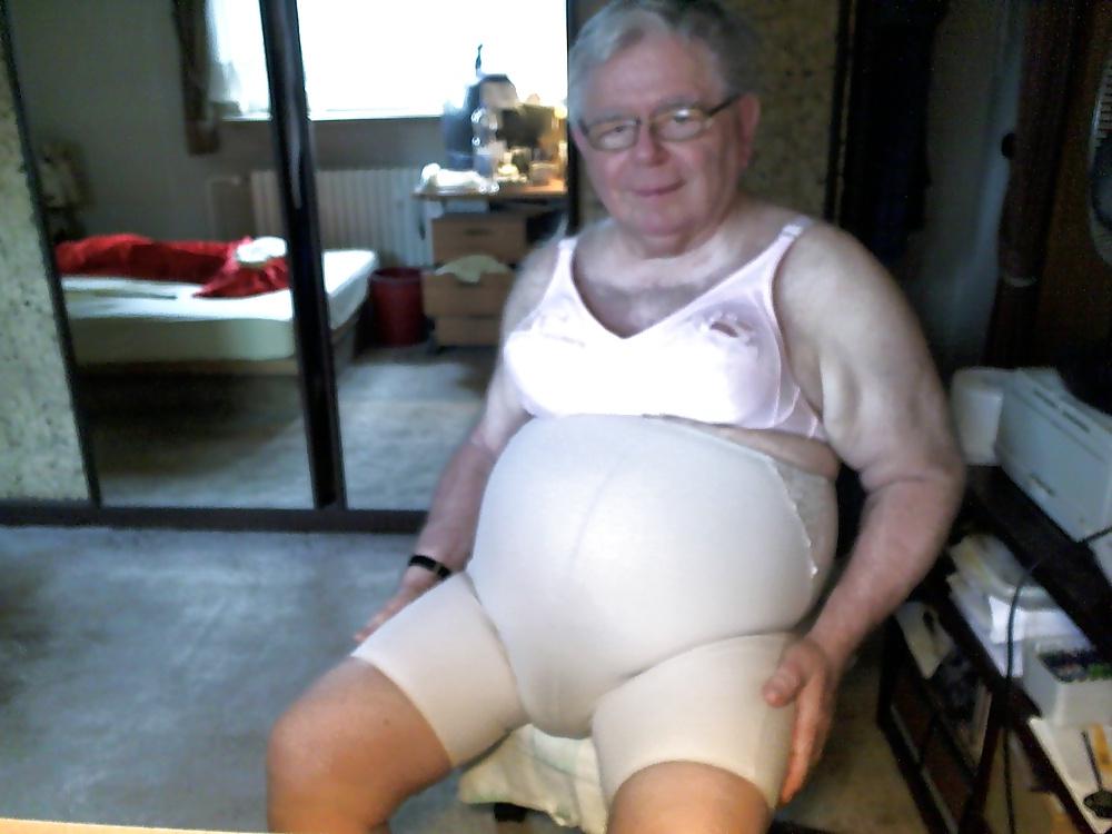 12P Pink Bra
