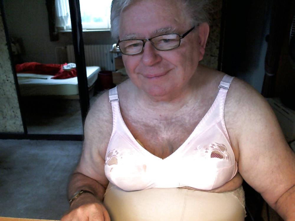 12P Pink Bra