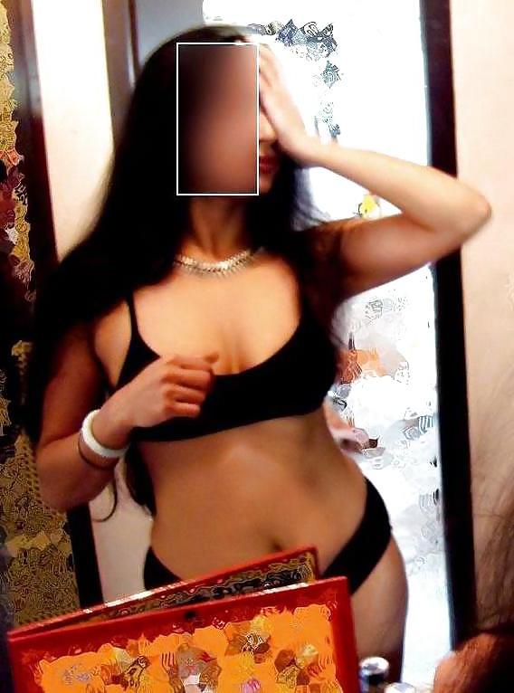 9P In Black Bra and Panty Exposing My Boobs and Ass