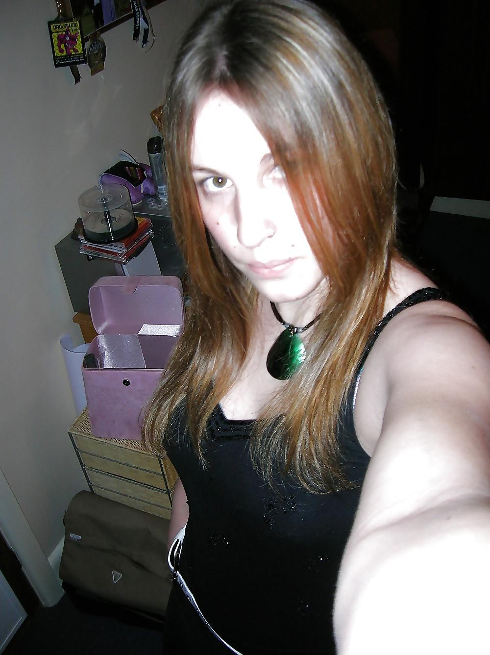 25P Pretty RedHead Amateur