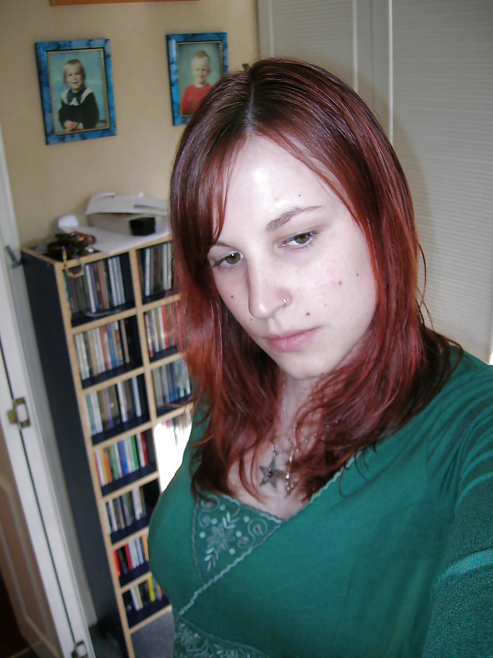 25P Pretty RedHead Amateur