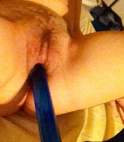 25P Hairy fat cunt