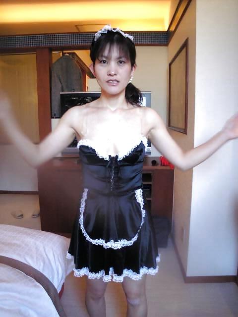 15P Japanese house wife