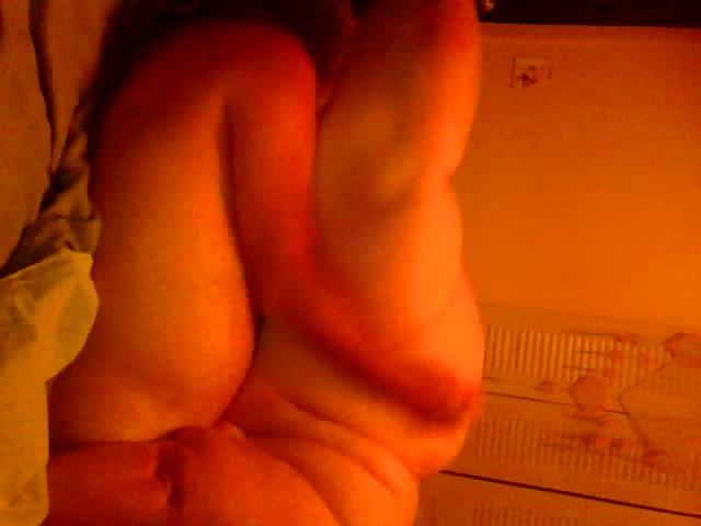 13P Ssbbw of 500 pounds of face sitting