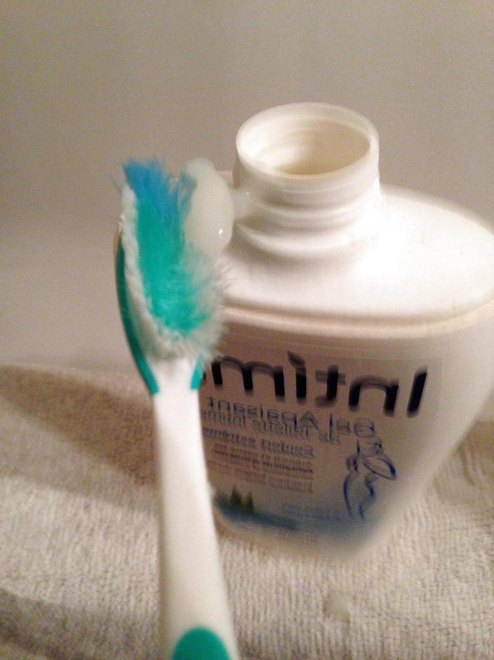 9P Cum on my Wife's Intimate frost and toothbrush