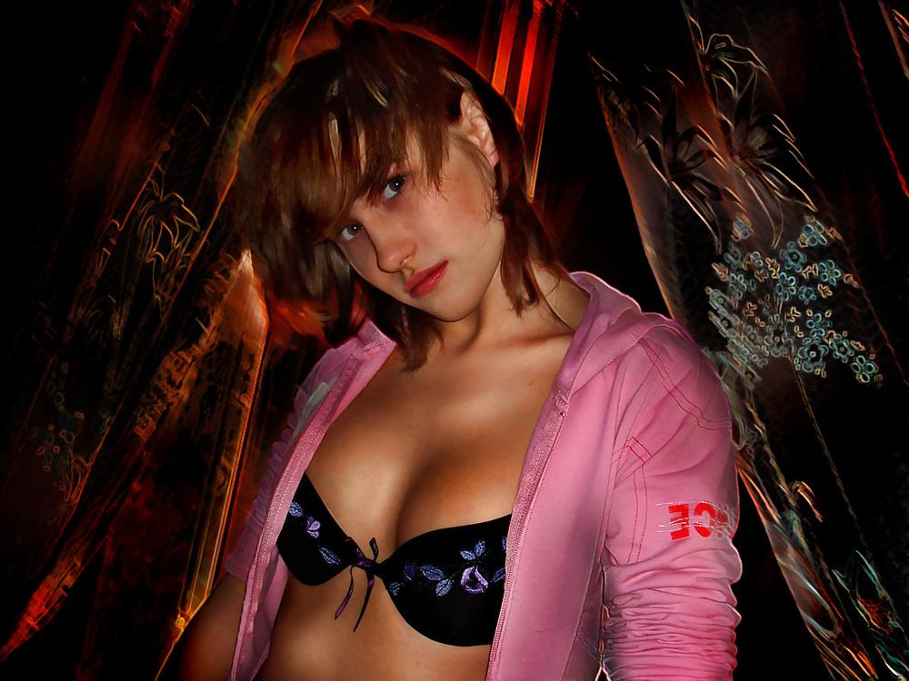 25P Bra Babes 134