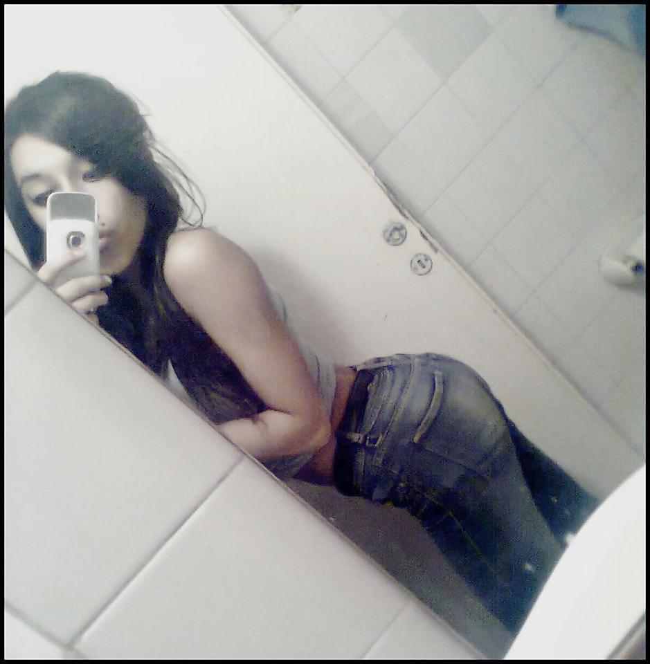 25P Latina-Facebook