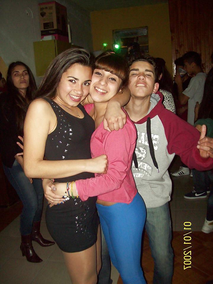 25P Latina-Facebook