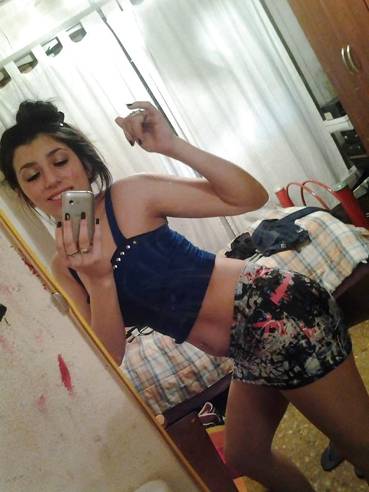 25P Latina-Facebook