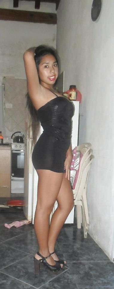 25P Latina-Facebook
