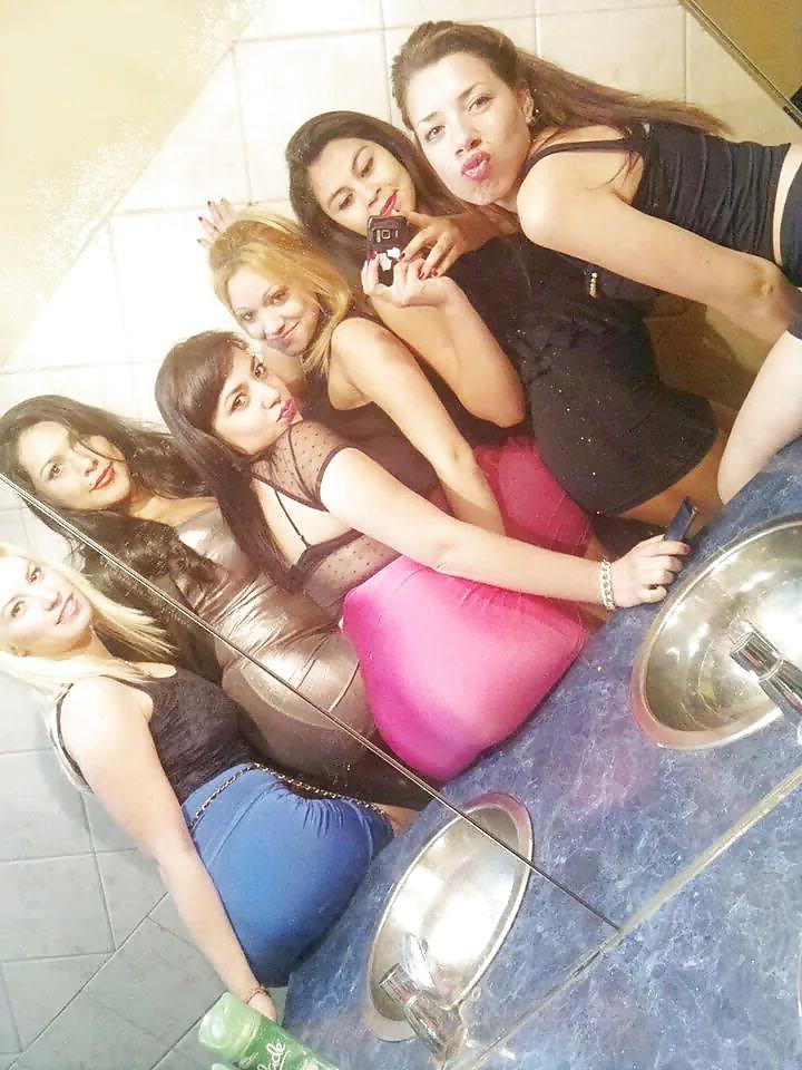 25P Latina-Facebook