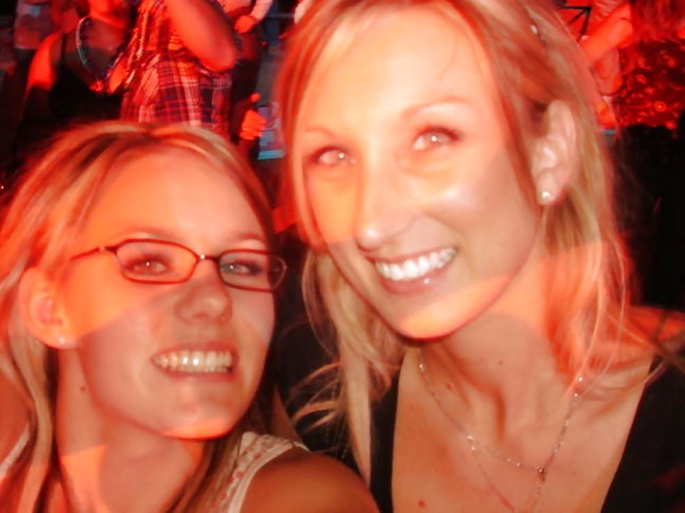 23P Pretty Amateur Typhanie 2