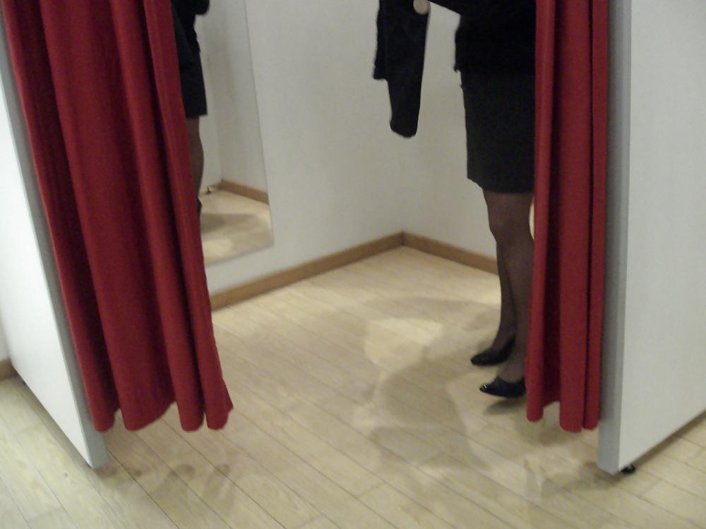 20P Fitting room