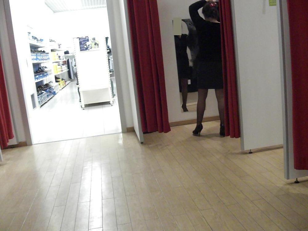 20P Fitting room