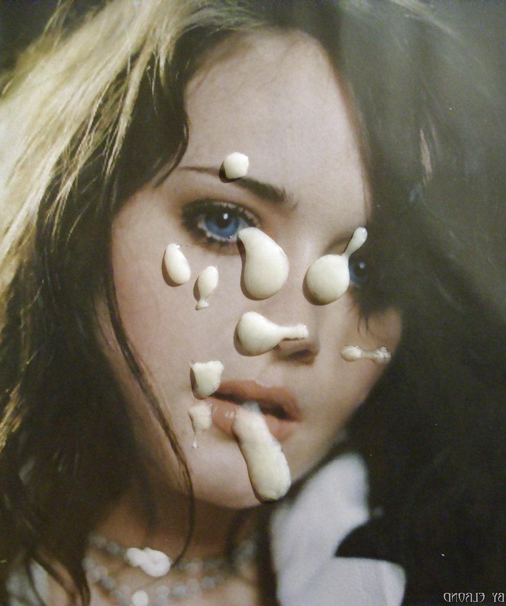 25P Cum on Alexis Bledel
