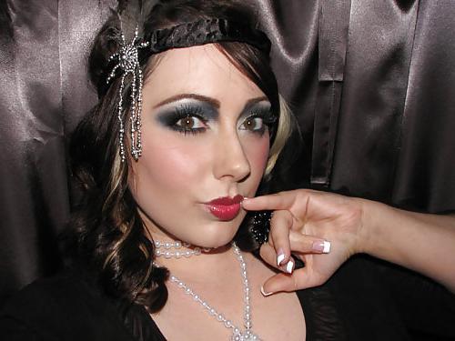 25P Faces To Cum On