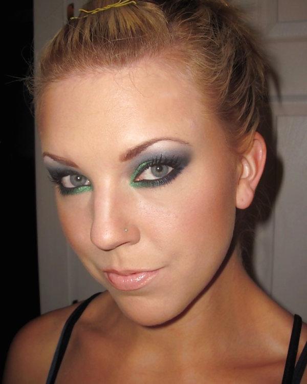 25P Faces To Cum On